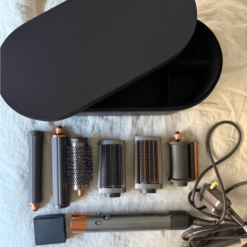 Dyson Airwrap Multistyler Hair Tool Set